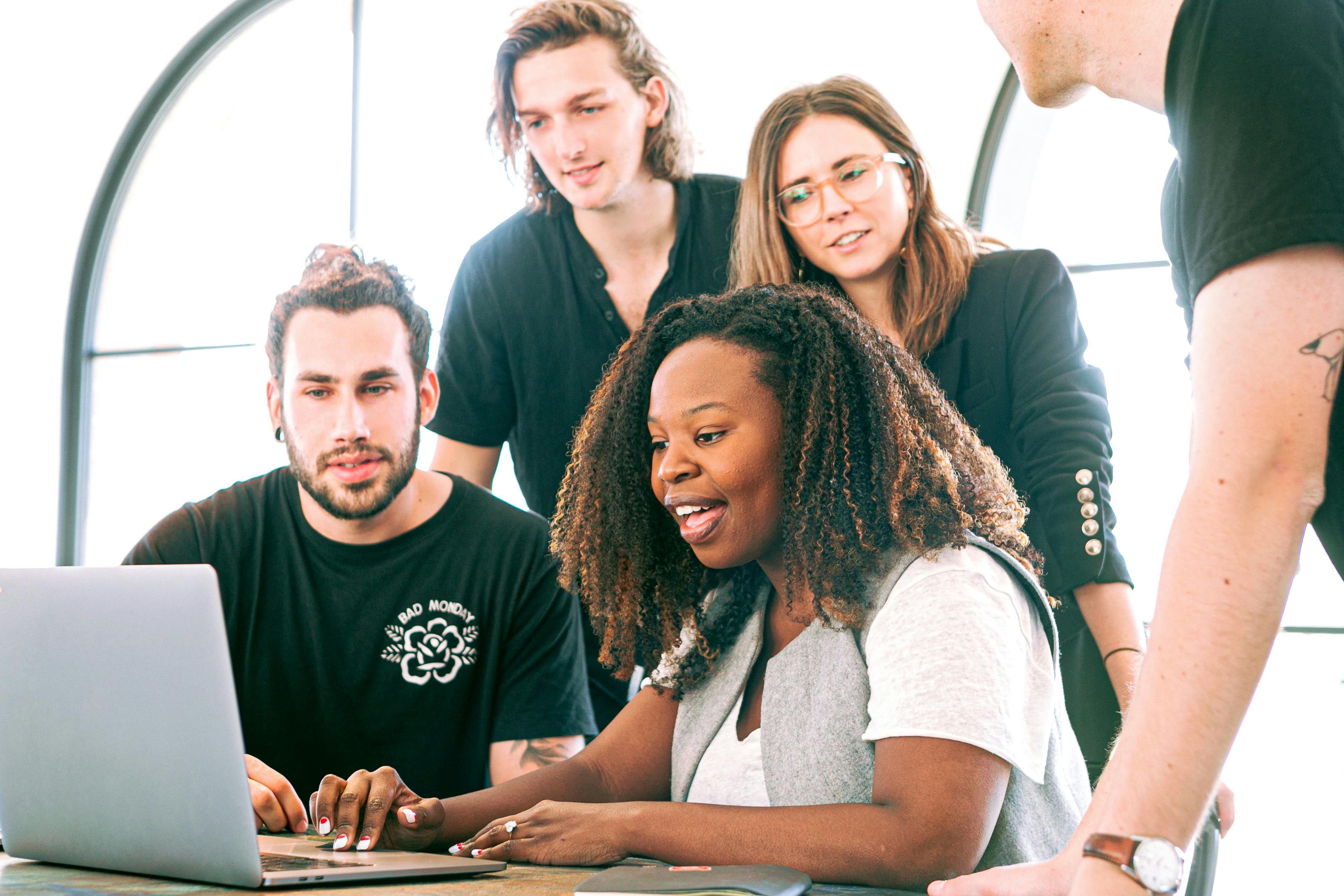 Momentum Architect - Strategic Growth & Brand Expansion